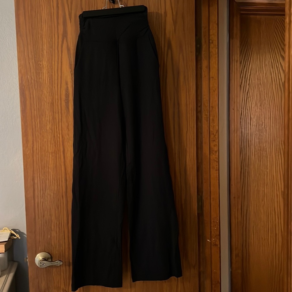 Lululemon high waisted wide leg pants